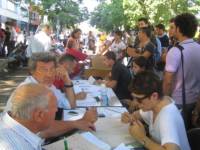 Ieri a Palermo esami in strada. Il rettore: “Solidarietà a prof e ricercatori”