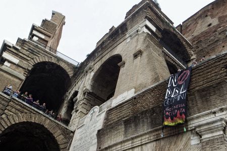 colosseo occupato