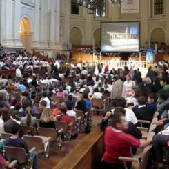 Bologna, protesta contro Gelmini al convegno Almalaurea