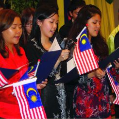 Malesia, gli studenti possono iscriversi ai partiti. Il governo: “Ma fuori la politica dai campus”