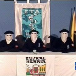 Spagna, i terroristi dell’Eta in carcere potranno iscriversi all’università basca