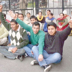 proteste studenti indiani