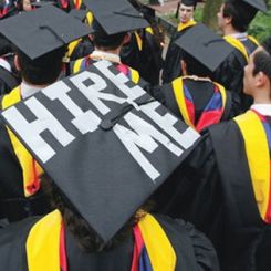 Laureati sempre meno occupati. I dati del rapporto Almalaurea 2012