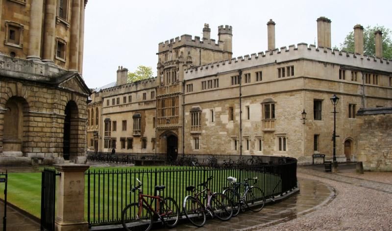 Uk, la riforma dell’università penalizza i piccoli campus. Iscritti in calo del 10 per cento