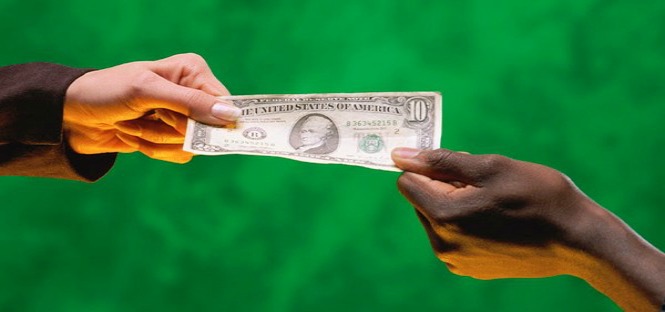 Borse di studio UMM 2012 rivolte a studenti e tirocinanti per ricerche sulla microfinanza