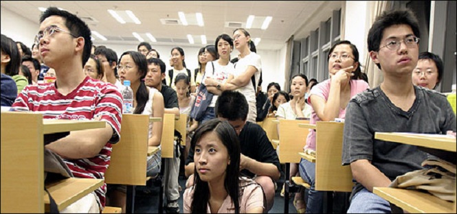All’Università di Genova un aiuto per gli studenti cinesi che non parlano ancora italiano: nasce “China desk”