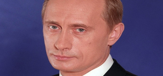 Anche Putin avrebbe barato: copiato il 60 per cento della tesi in Economia?