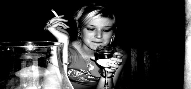 Attenzione al ‘binge drinking’, le abbuffate alcoliche danneggiano il sistema immunitario