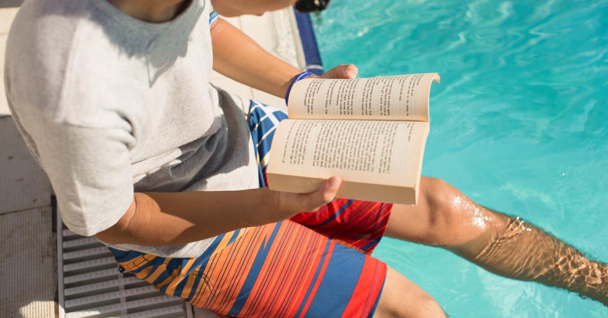 leggere piscina imparare lingue da casa
