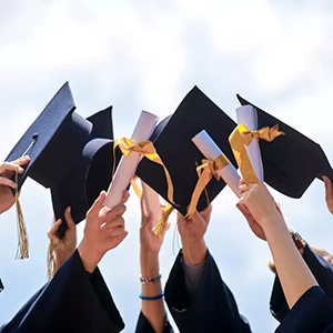 Lavoro: le aziende sono alla ricerca di laureati