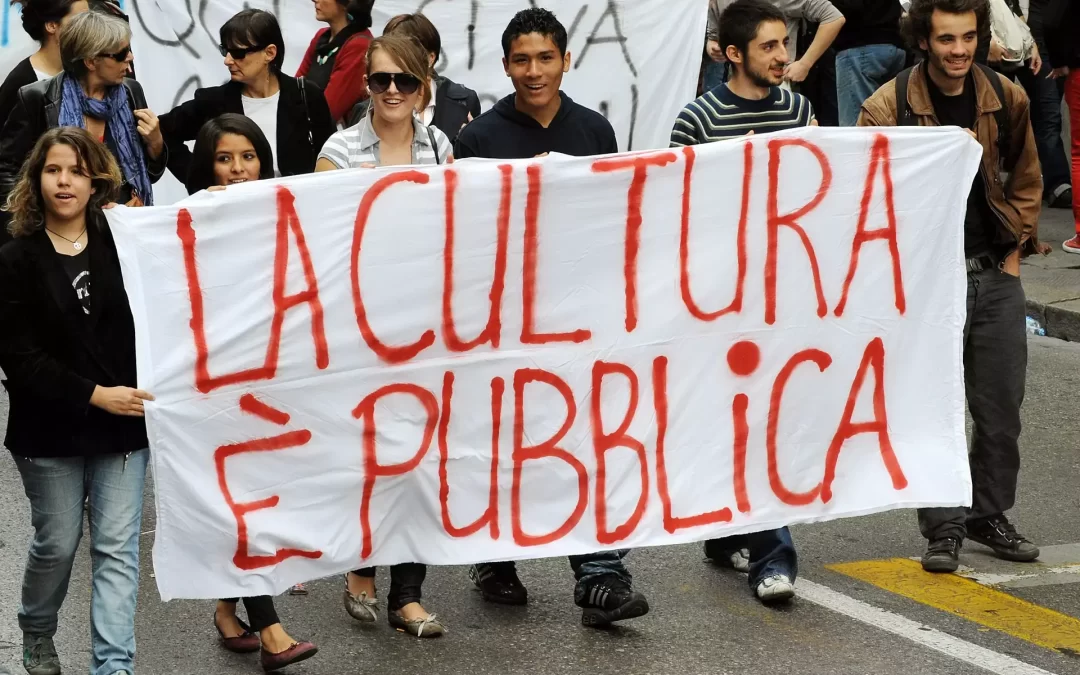 Sciopero, scuole e università in piazza venerdì 15 novembre