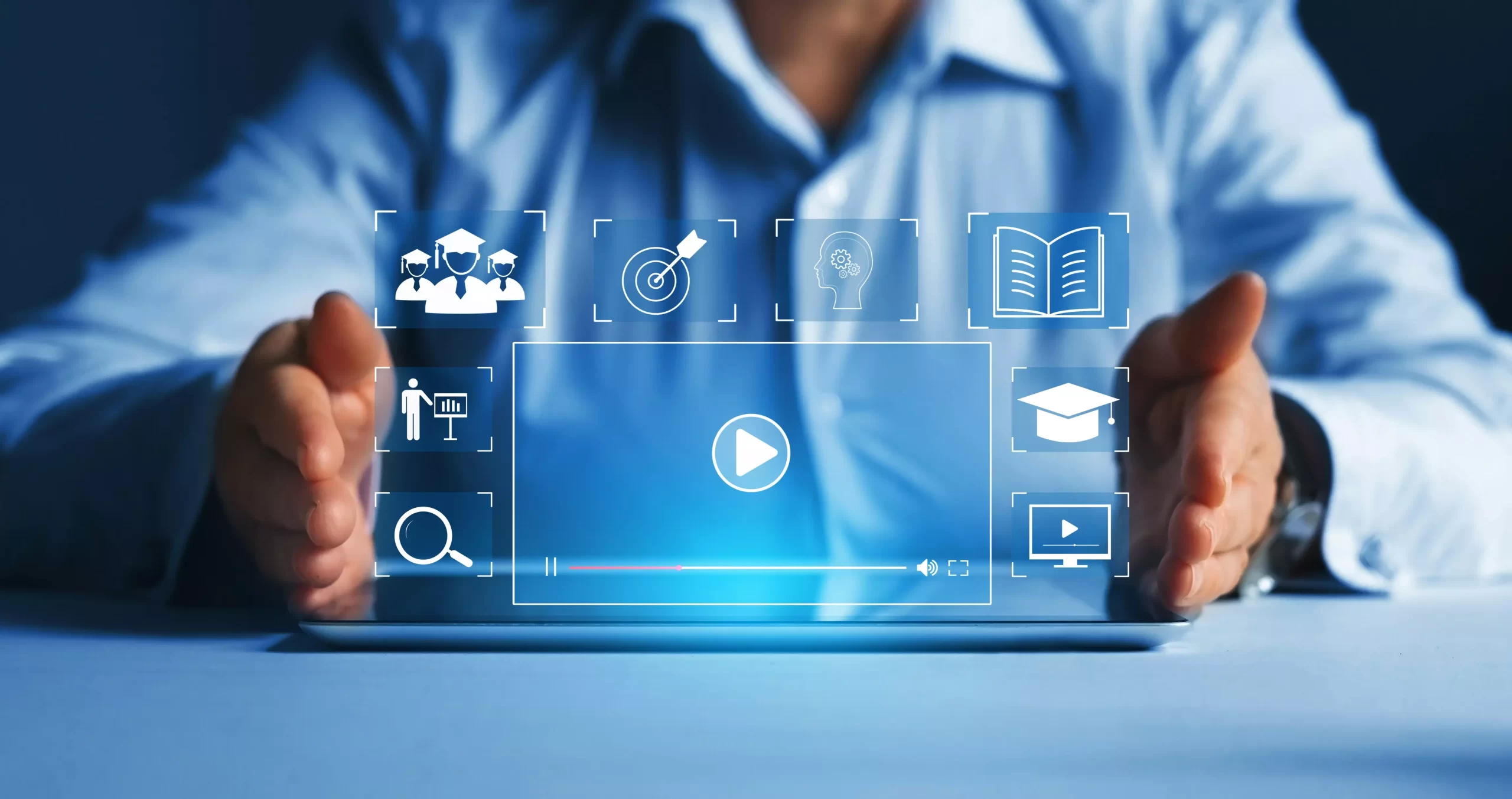 Le università online rappresentano un’ottima opzione per chi cerca flessibilità, comodità e avere accesso a contenuti di qualità, a prescindere dagli orari o dalla posizione geografica di provenienza.