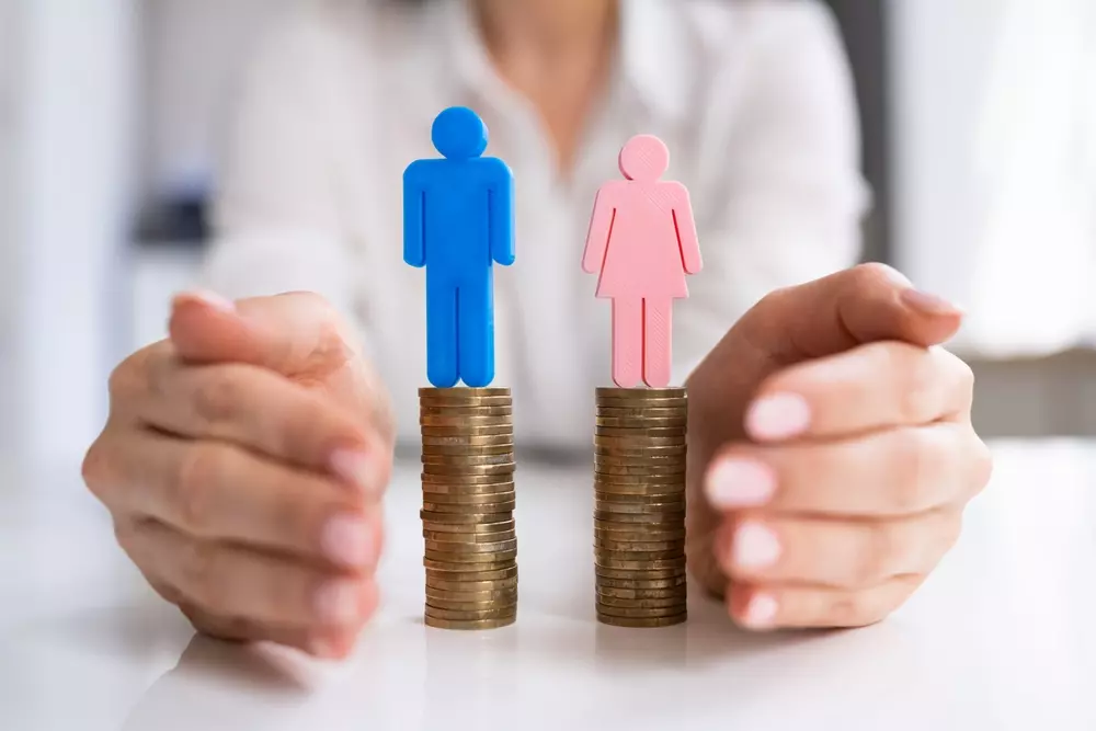 Il gender gap nel lavoro in Italia resta ampio, ma il livello di istruzione si conferma un fattore chiave per ridurre le disuguaglianze tra uomini e donne.
