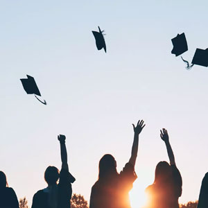 Regali di laurea originali? Idee per lui e per lei