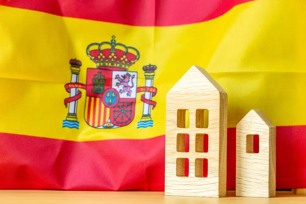 Vivere in Spagna da studente tra università, alloggio, trasporti e vita quotidiana.